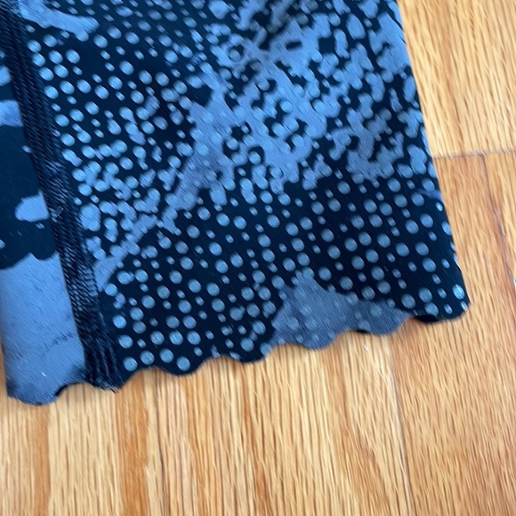 Lululemon‎ Leggings 24”L size 6 B11 - Picture 4 of 8